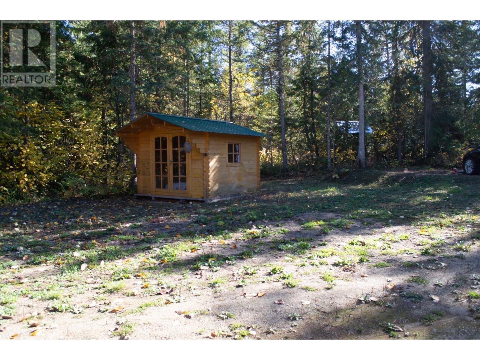 Photo 5 of 4024 Finucane Rokosh Road, Malakwa BC