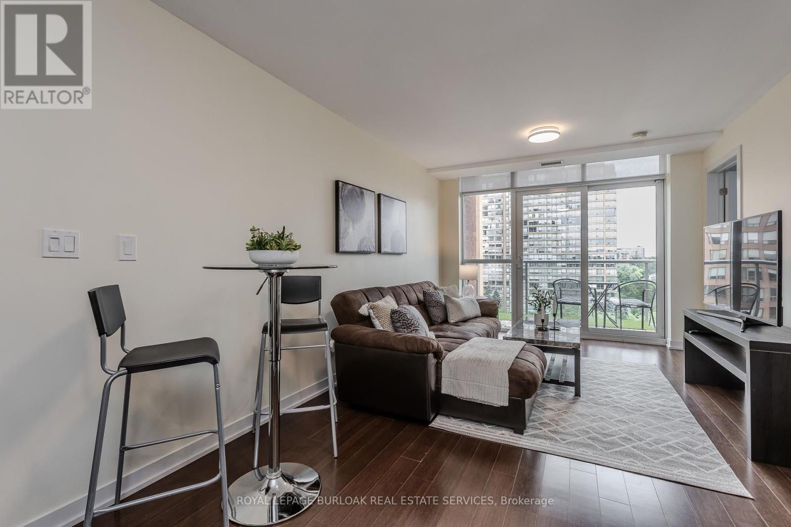 Photo 18 of 814 551 Maple Avenue, Burlington ON