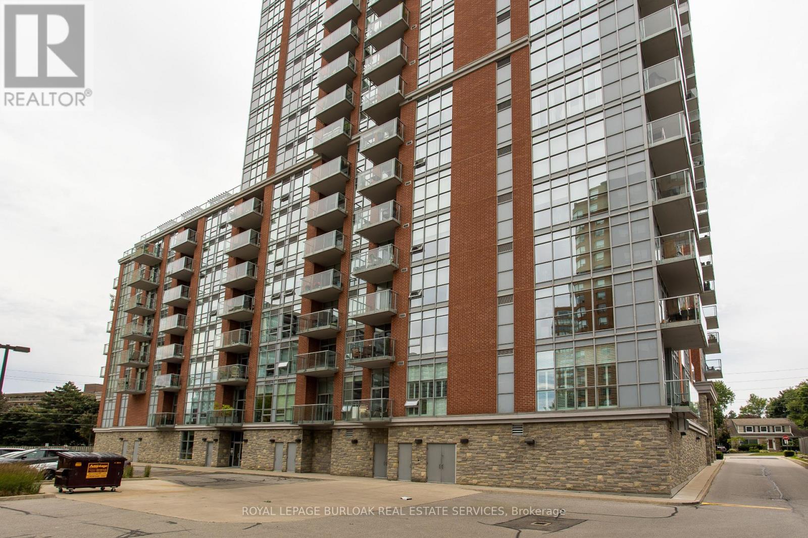 Photo 13 of 814 551 Maple Avenue, Burlington ON