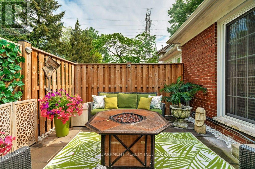 Photo 18 of 11 1280 Maple Crossing Boulevard, Burlington ON