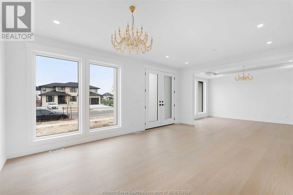 Photo 20 of 4300 Caterina, Lasalle ON