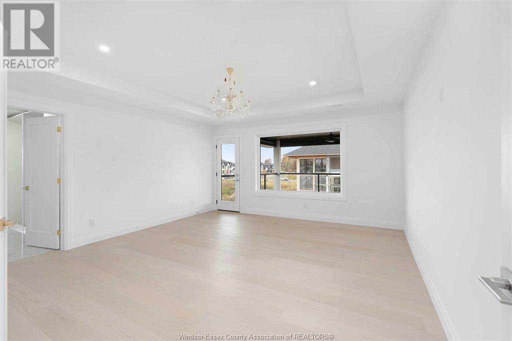 Photo 21 of 4300 Caterina, Lasalle ON