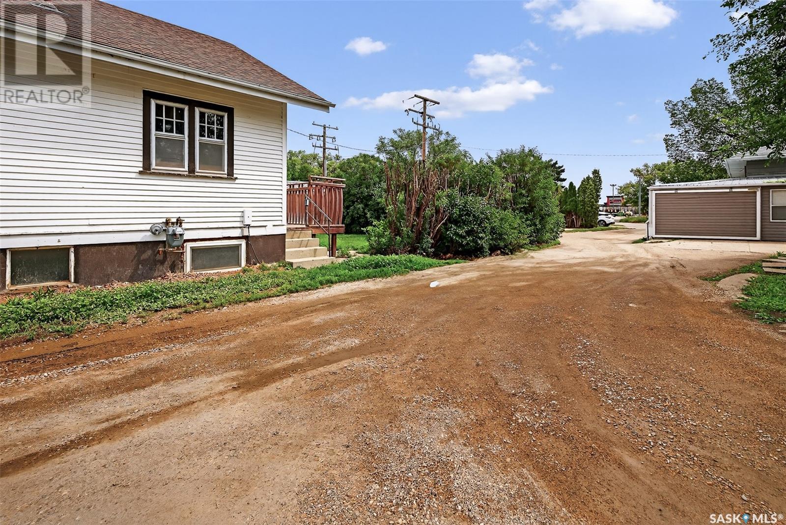Photo 23 of 1227 1st Avenue Nw, Moose Jaw SK