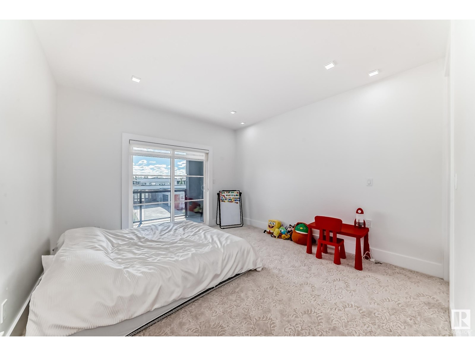 Photo 40 of 2747 Wheaton Dr Nw, Edmonton AB