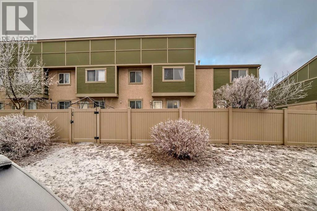 Single Family House for Sale in   Blackthorn Road NE Thorncliffe Calgary 