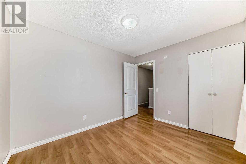 Single Family House for Sale in   Blackthorn Road NE Thorncliffe Calgary 