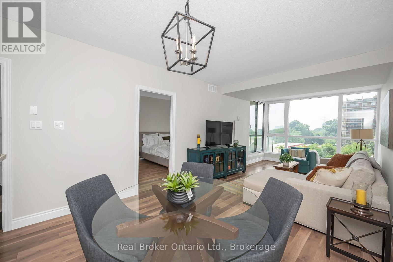 Photo 27 of 406 415 Locust Street, Burlington ON