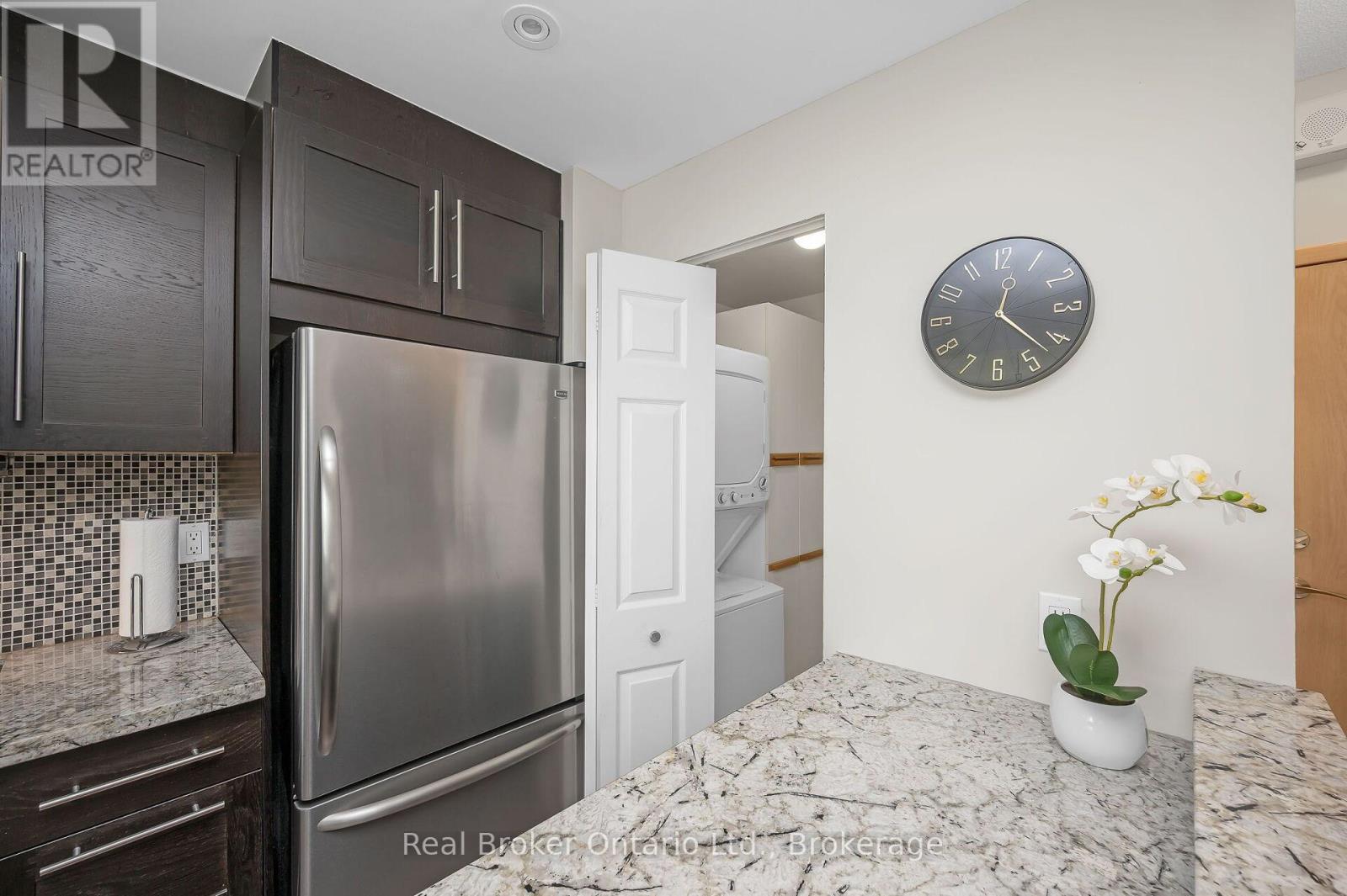 Photo 24 of 406 415 Locust Street, Burlington ON