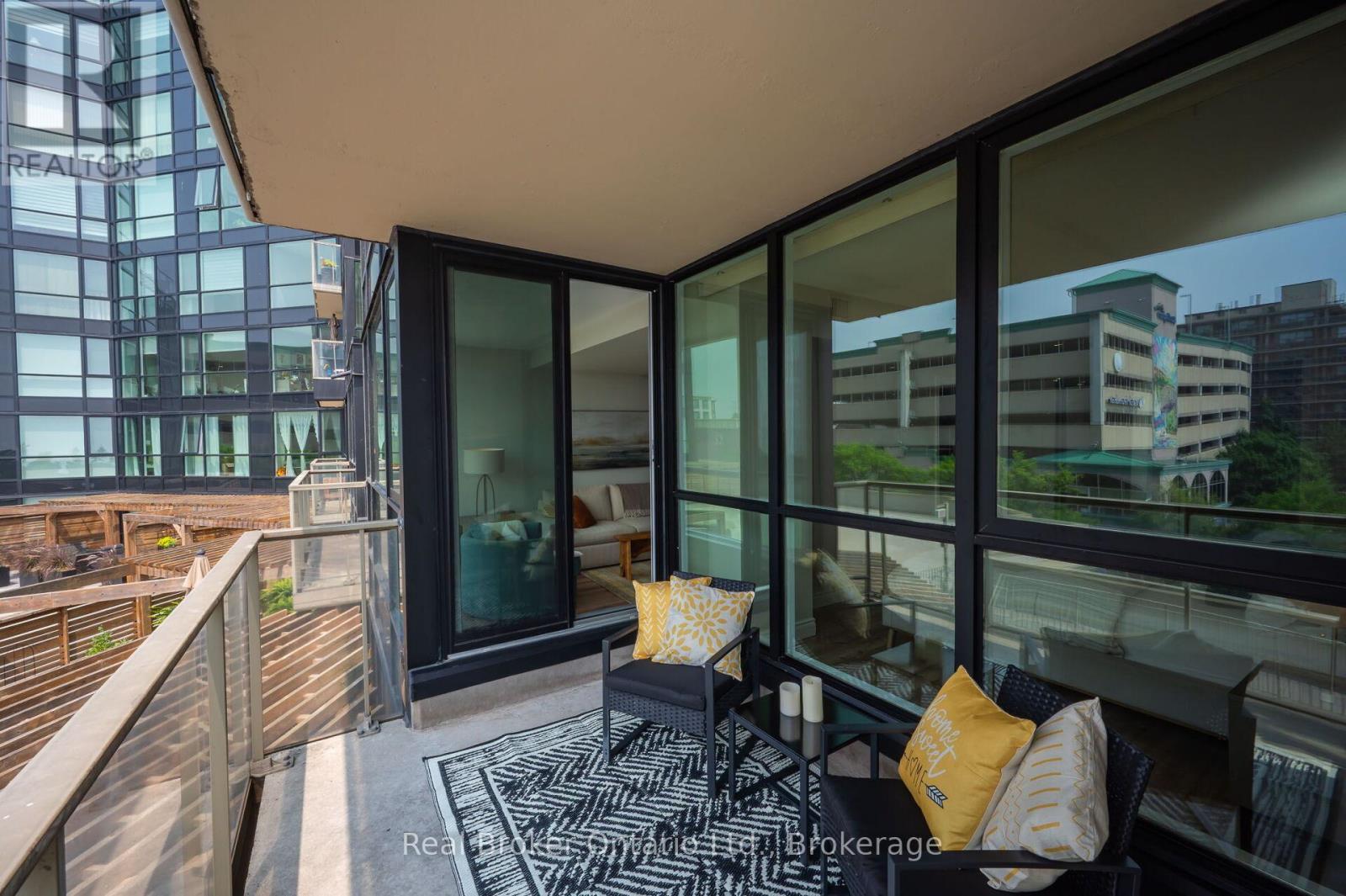 Photo 37 of 406 415 Locust Street, Burlington ON