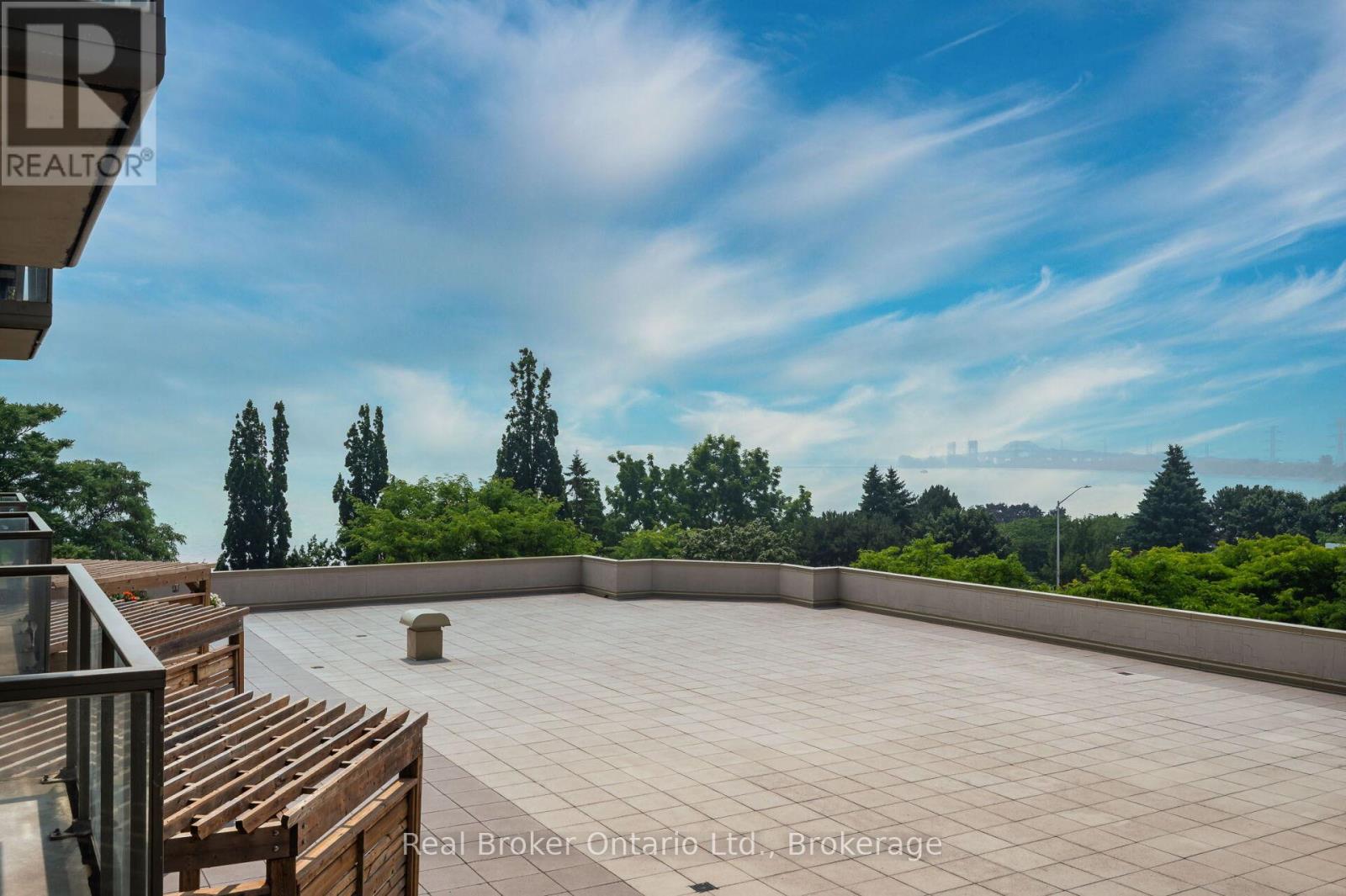Photo 42 of 406 415 Locust Street, Burlington ON