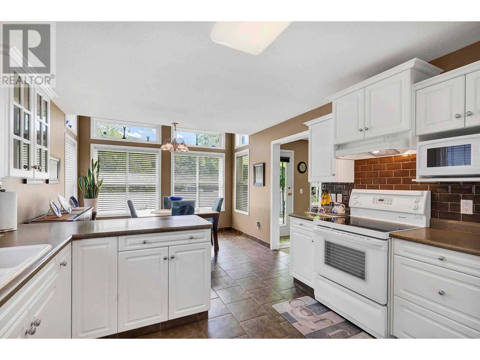 Photo 10 of 5800 Tern Place, Vernon BC
