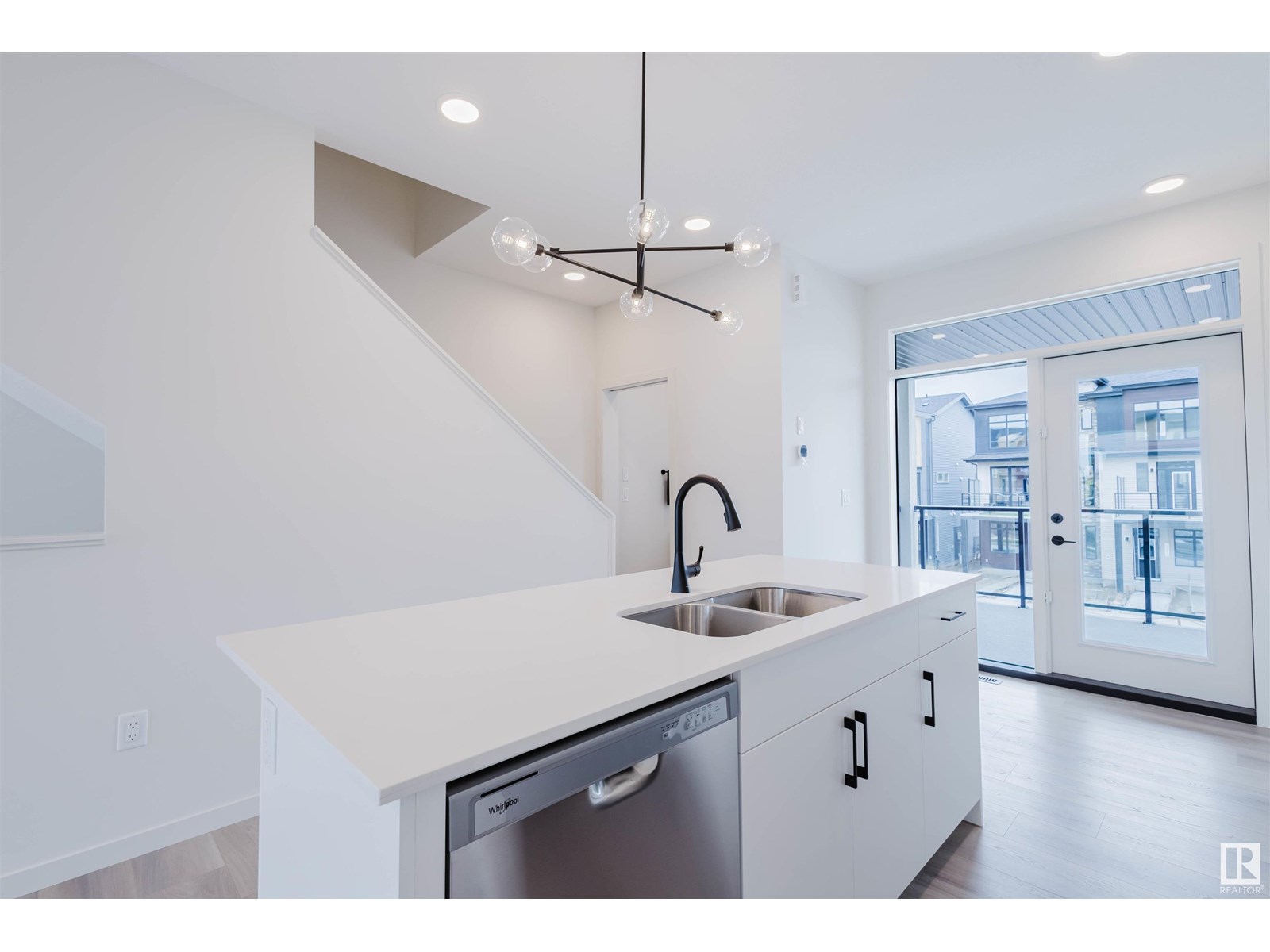 Photo 20 of 3260 Keswick Wy Sw, Edmonton AB