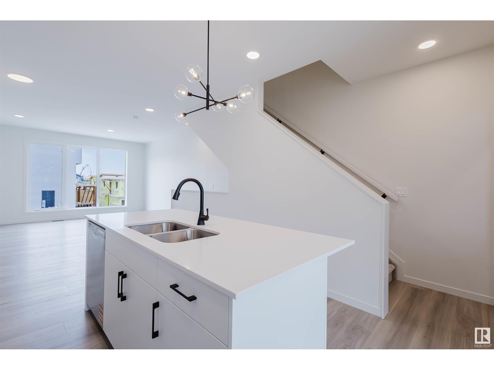 Photo 21 of 3260 Keswick Wy Sw, Edmonton AB