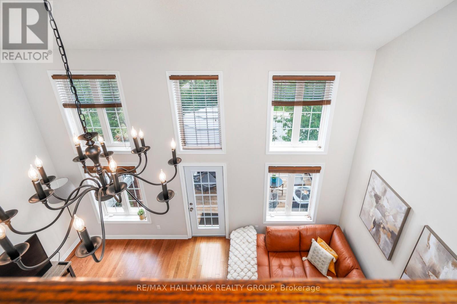Photo 24 of 39 39 Hawkstone Gate, Ottawa ON