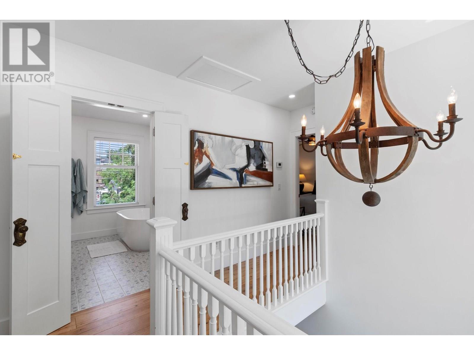  1001 Lawrence Avenue, Kelowna
