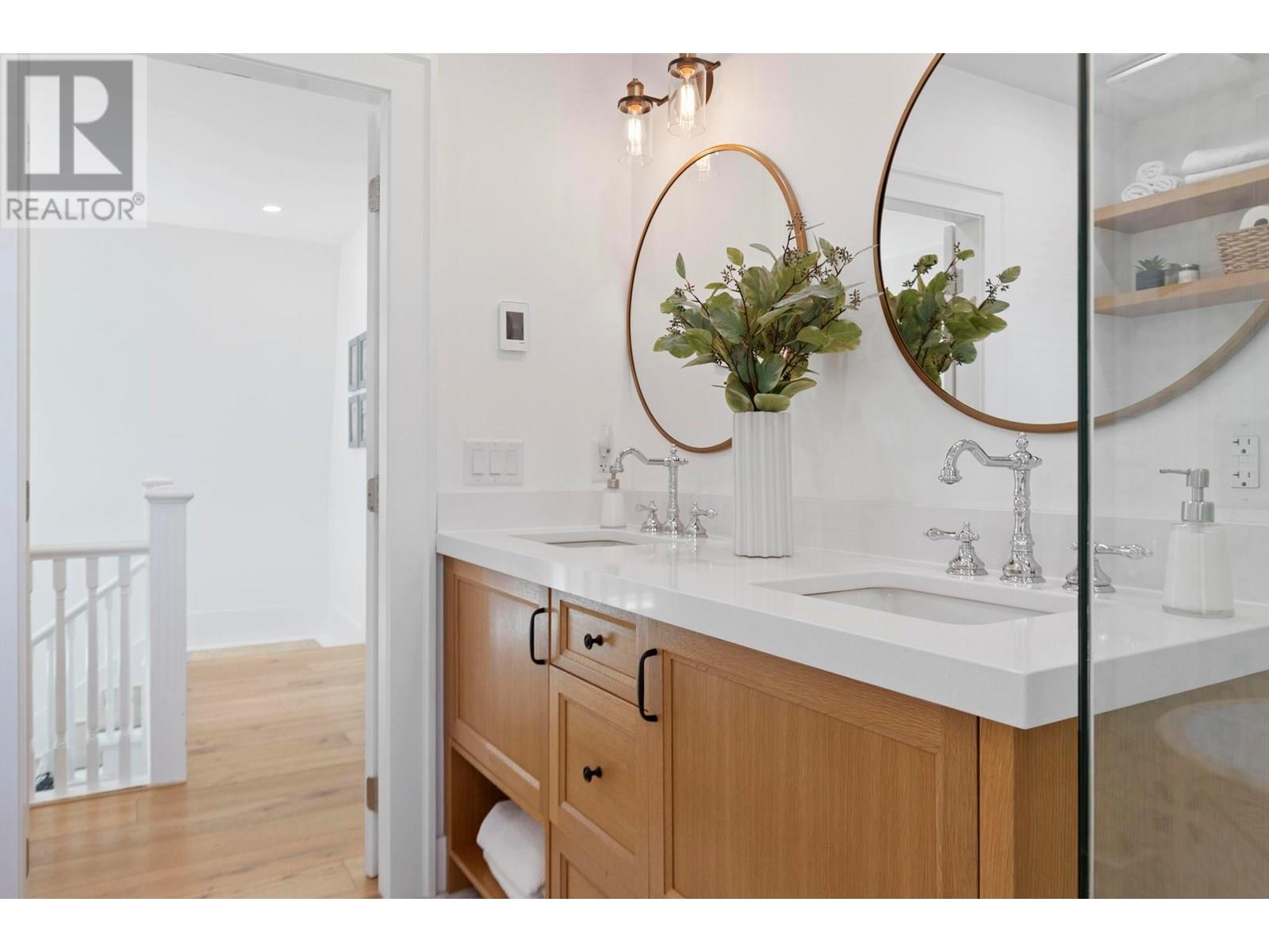  1001 Lawrence Avenue, Kelowna