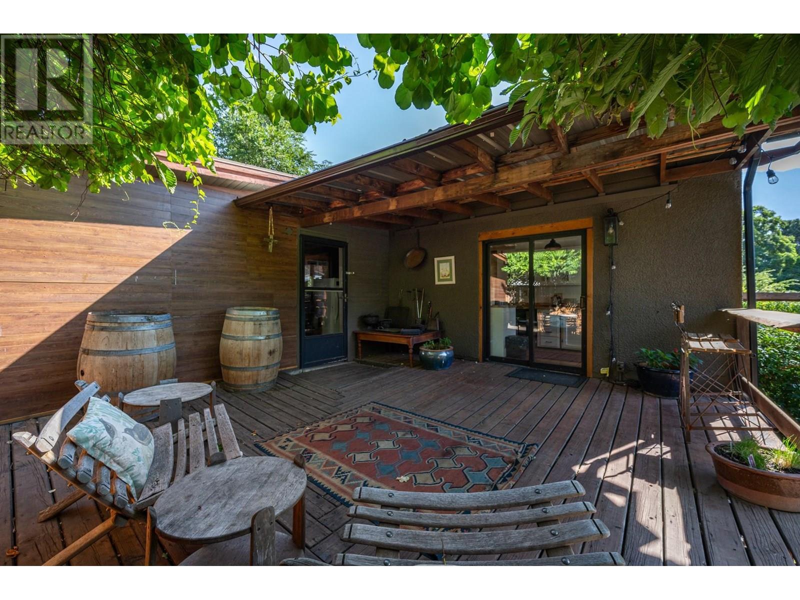 36 14th Avenue, Lillooet