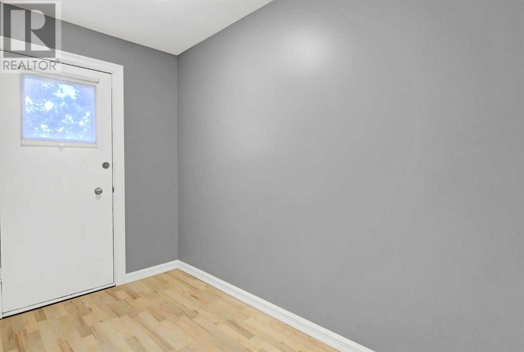 Single Family House Bungalow for Sale in  A Street Mountview Grande Prairie 