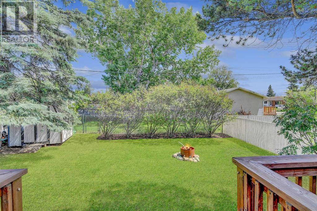 Single Family House Bungalow for Sale in  A Street Mountview Grande Prairie 