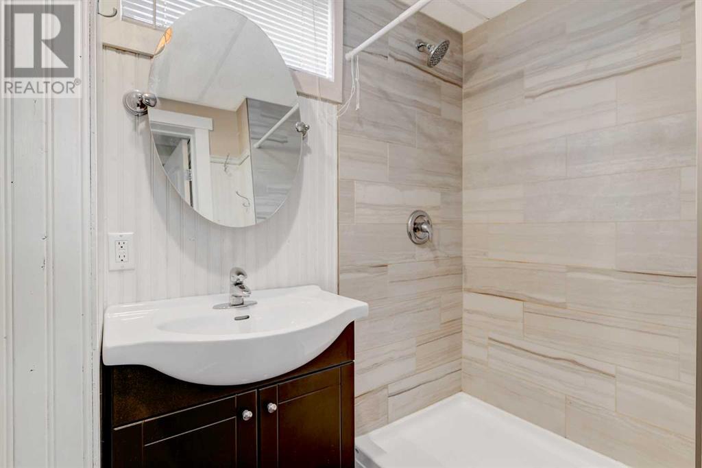 Single Family House Bungalow for Sale in  A Street Mountview Grande Prairie 