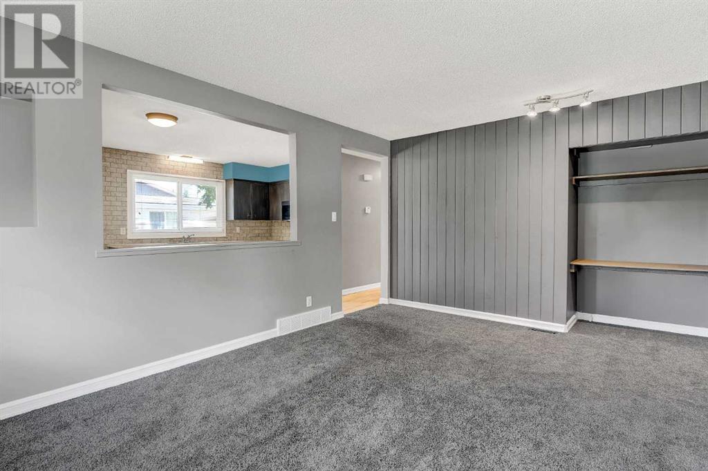 Single Family House Bungalow for Sale in  A Street Mountview Grande Prairie 