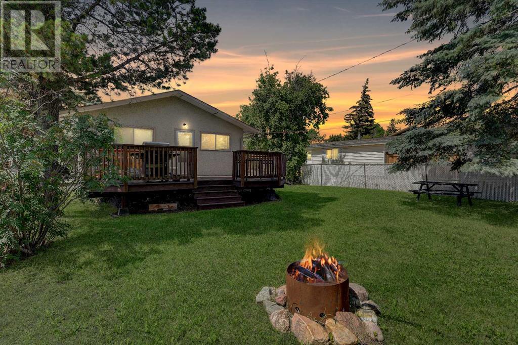 Single Family House Bungalow for Sale in  A Street Mountview Grande Prairie 