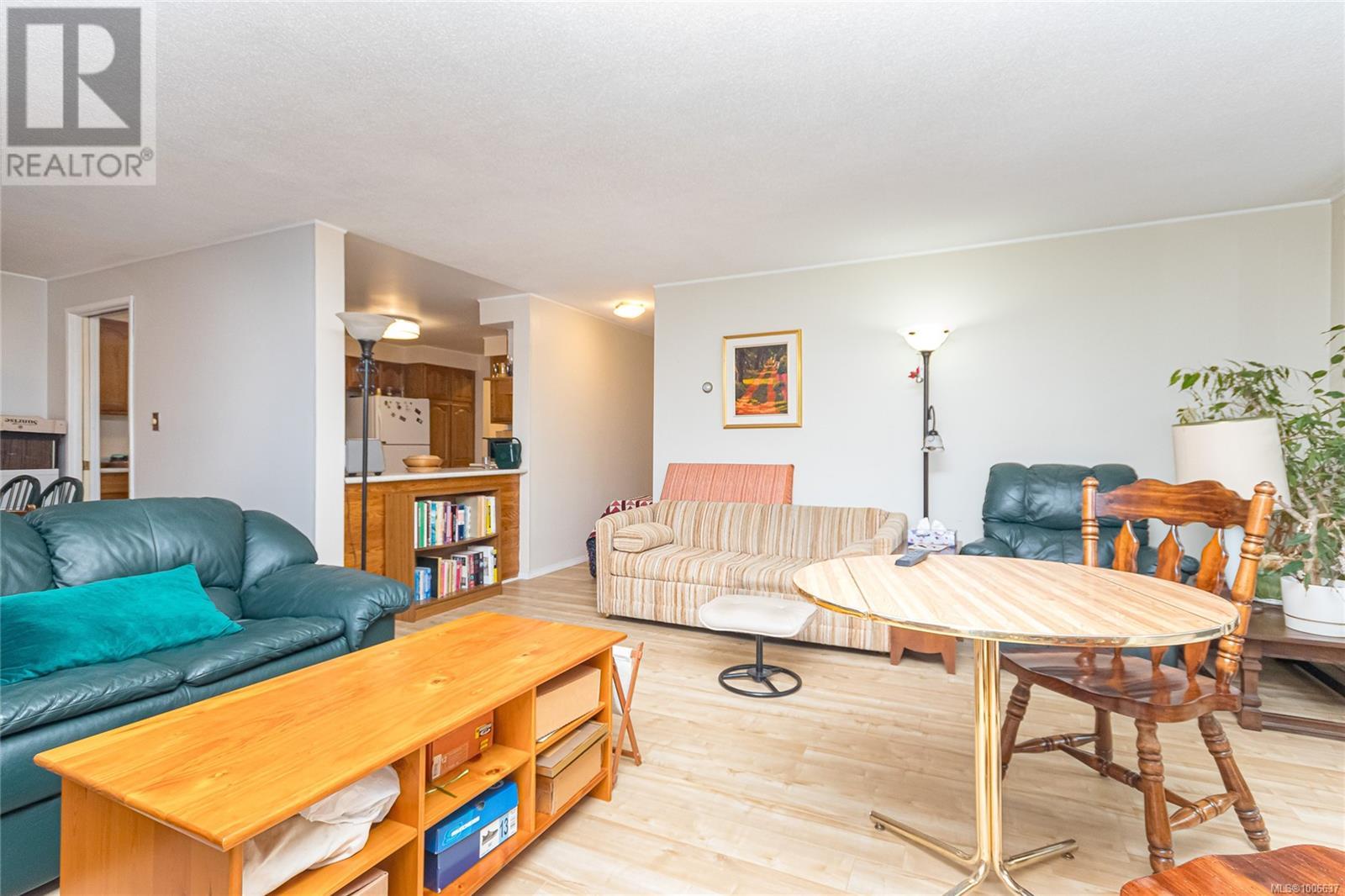 304 1106 Glenora Pl, Saanich