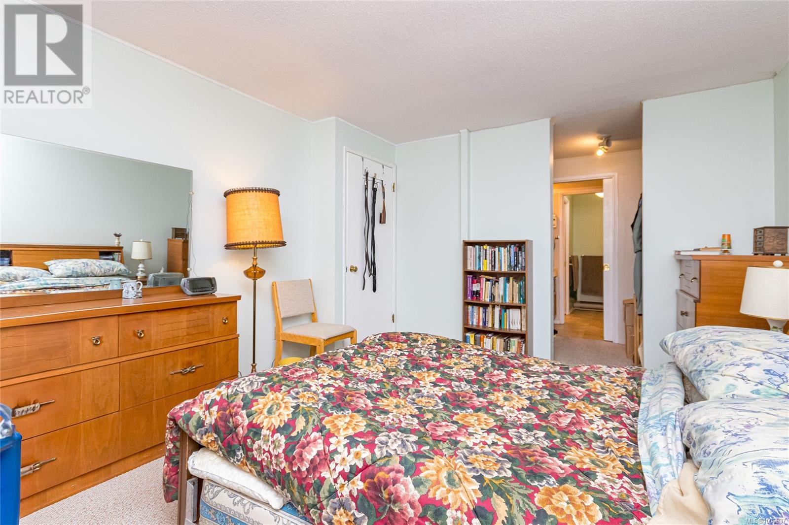 304 1106 Glenora Pl, Saanich