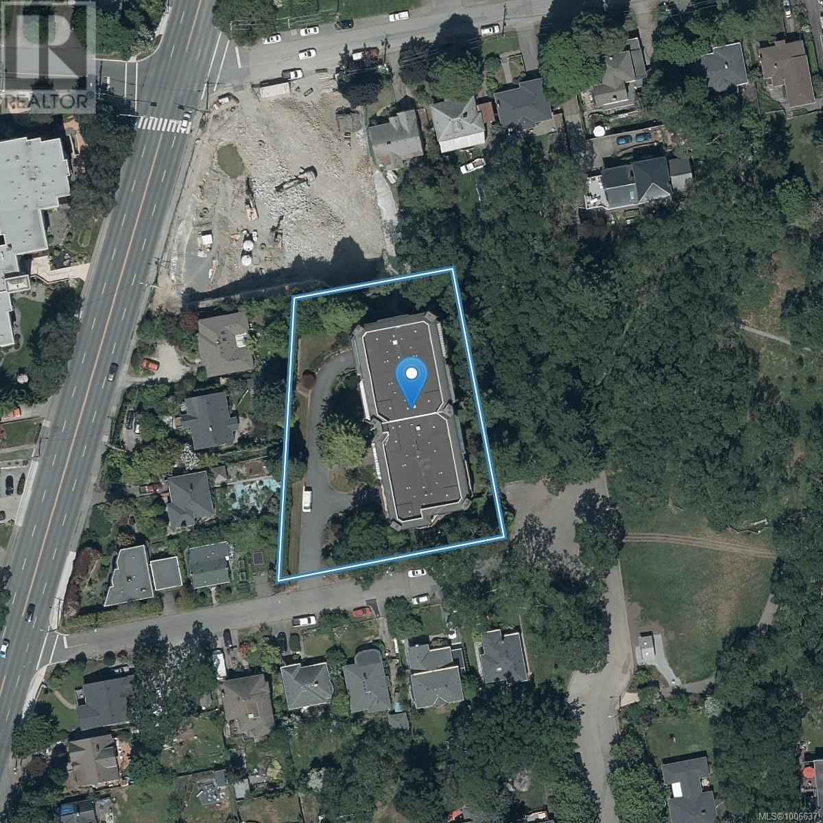 304 1106 Glenora Pl, Saanich