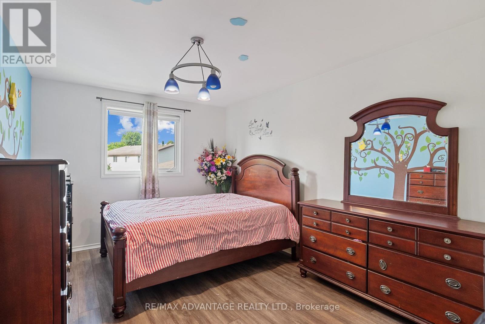 Photo 19 of 95 Clarence Avenue, Leamington ON