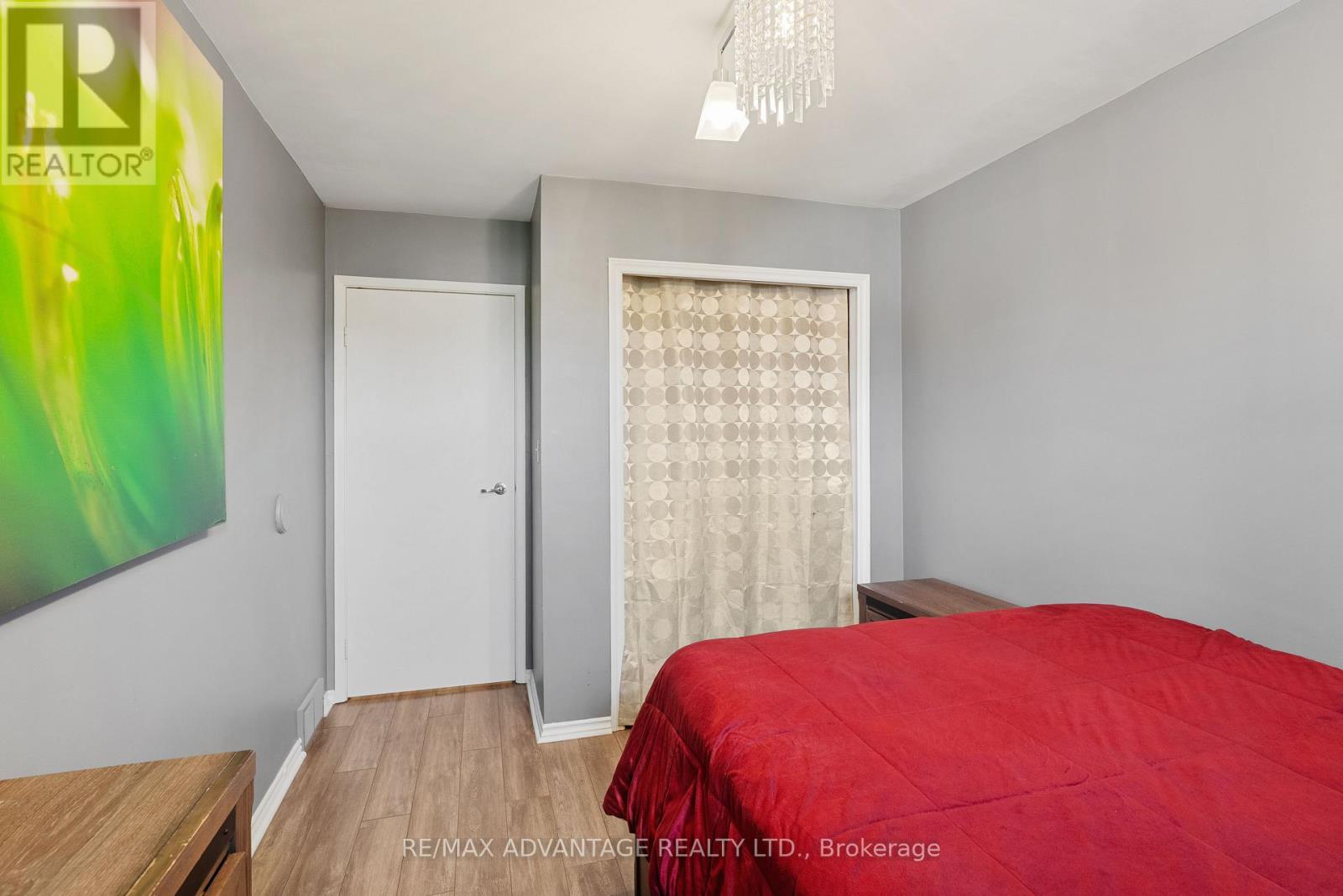 Photo 16 of 95 Clarence Avenue, Leamington ON