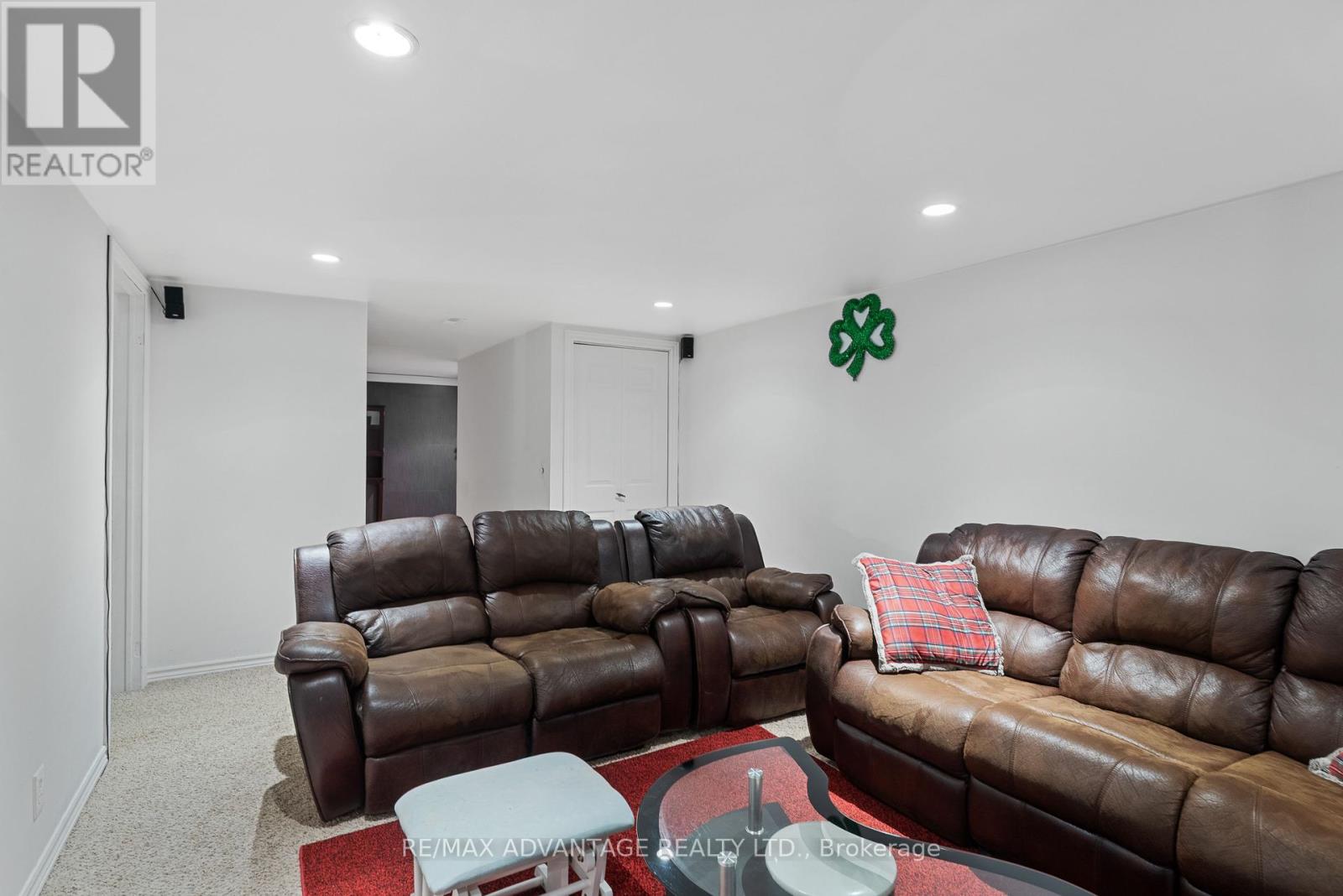 Photo 3 of 95 Clarence Avenue, Leamington ON