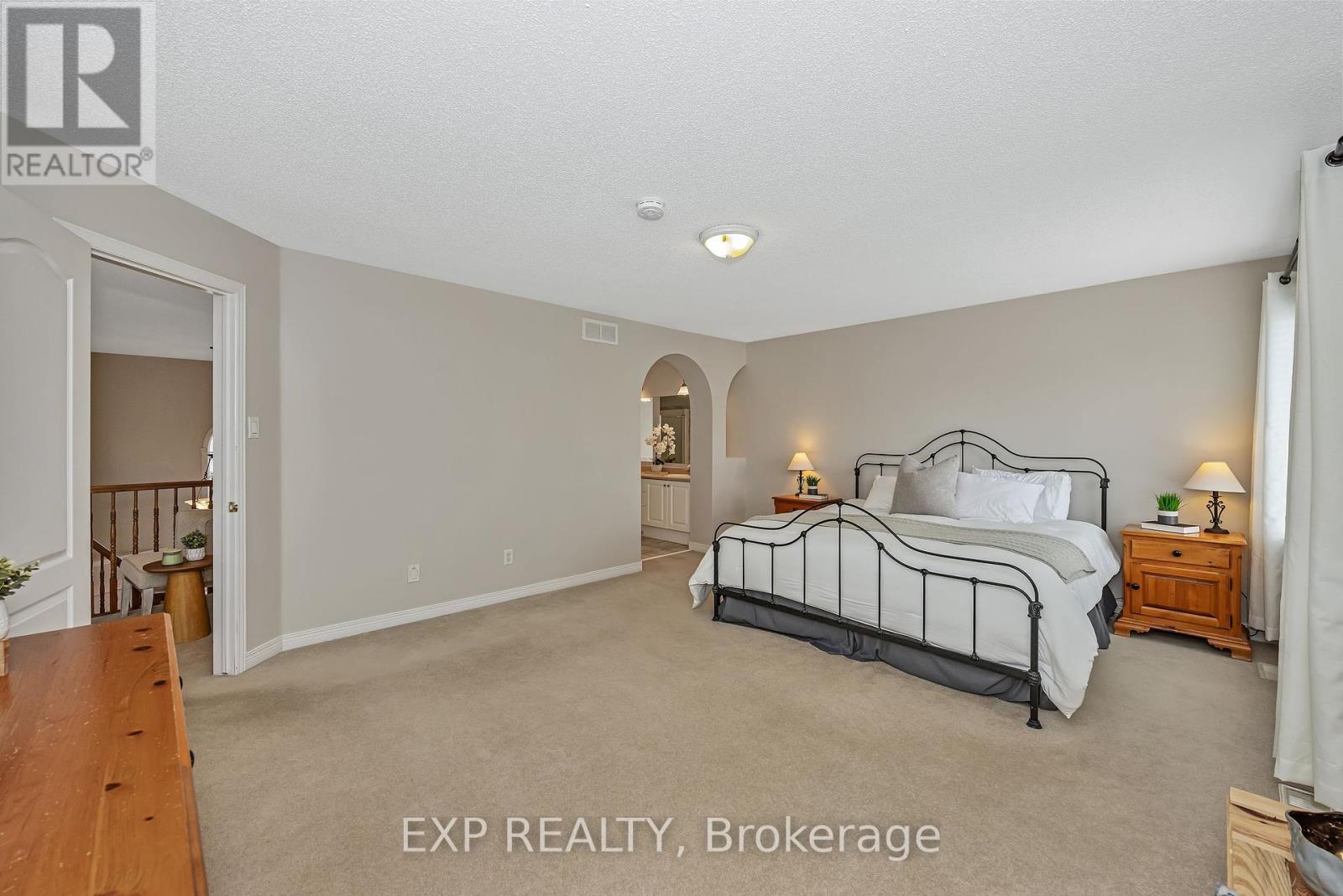 Photo 27 of 3722 Mountain Meadows Crescent N, Ottawa ON
