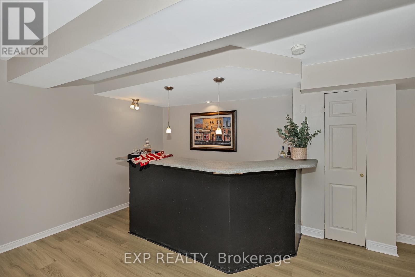 Photo 34 of 3722 Mountain Meadows Crescent N, Ottawa ON