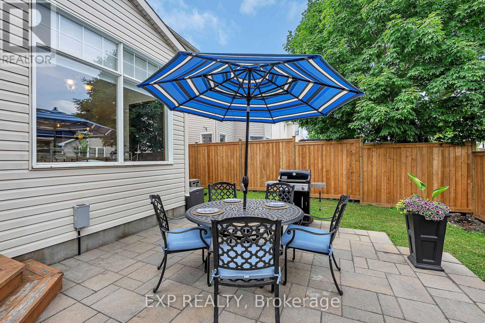 Photo 42 of 3722 Mountain Meadows Crescent N, Ottawa ON