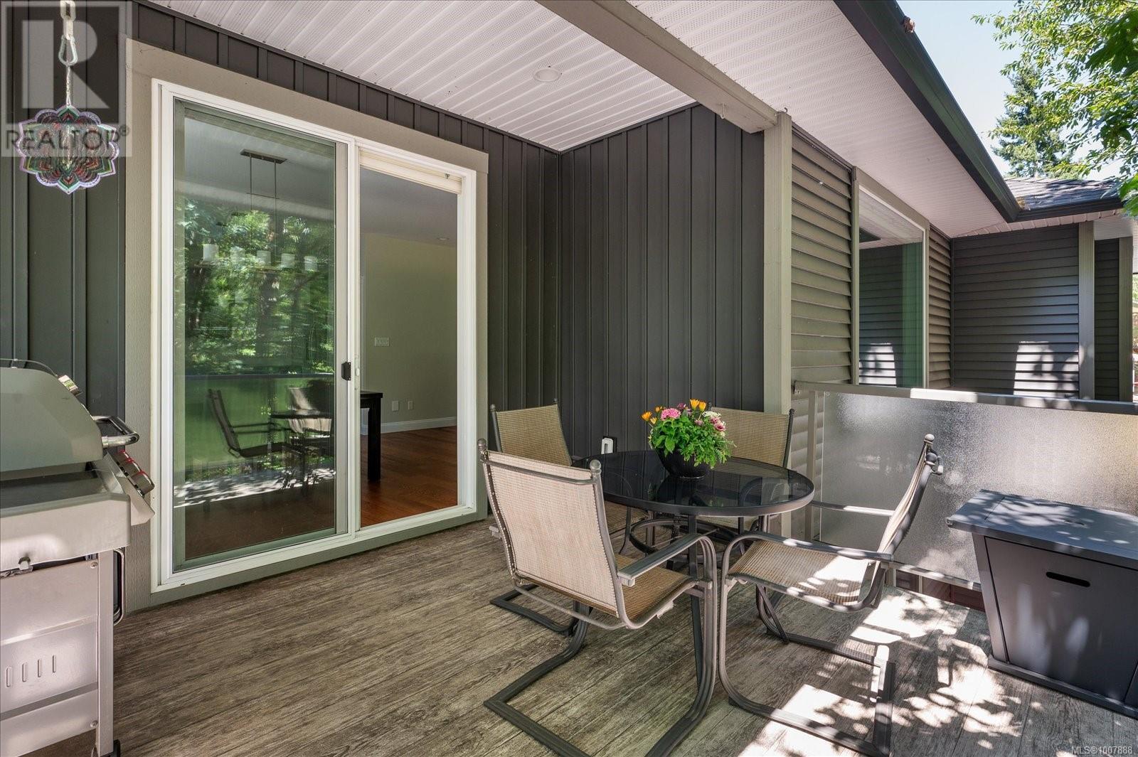 Photo 13 of 7 313 Holland Creek Pl, Ladysmith BC