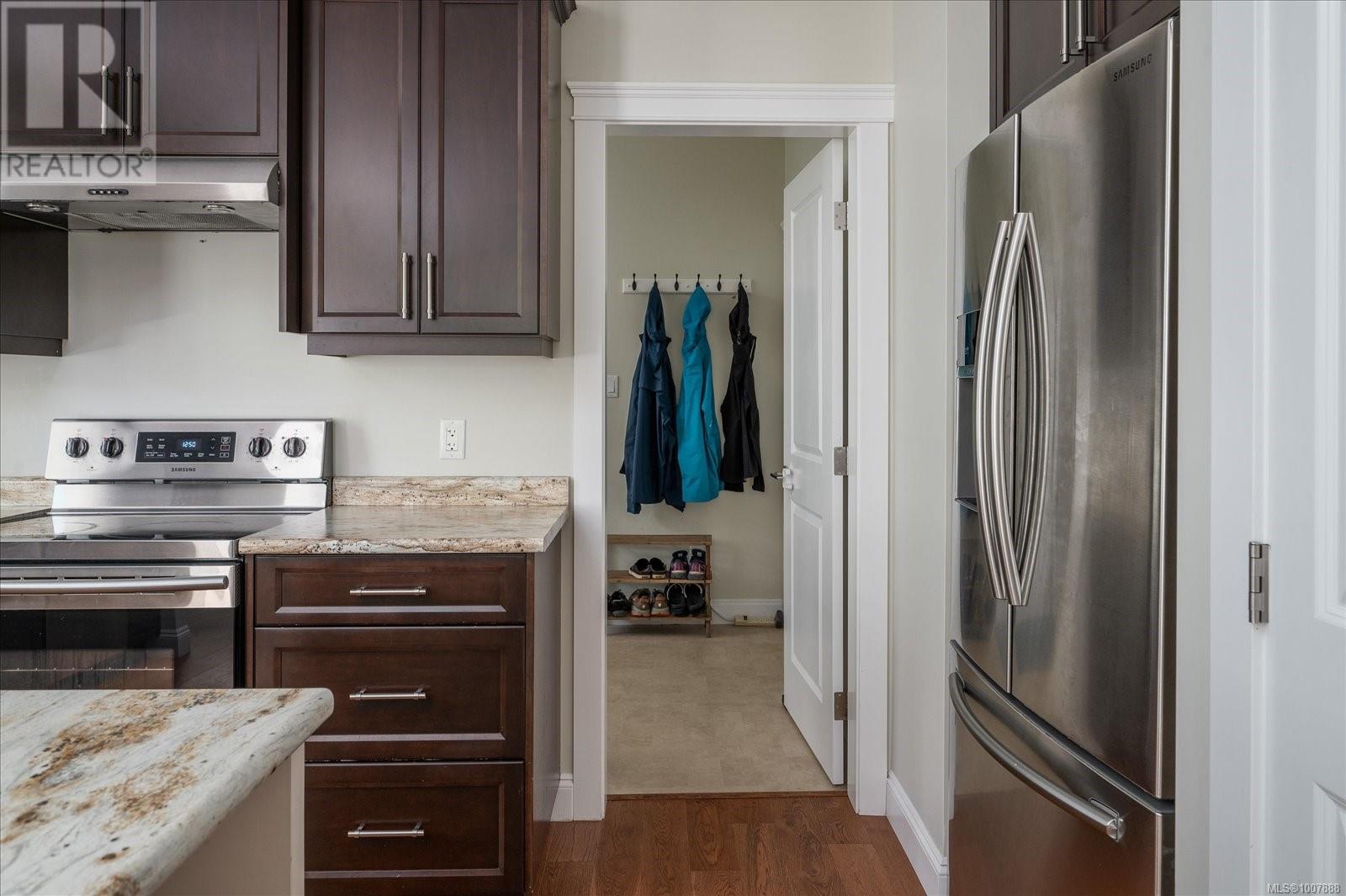Photo 17 of 7 313 Holland Creek Pl, Ladysmith BC