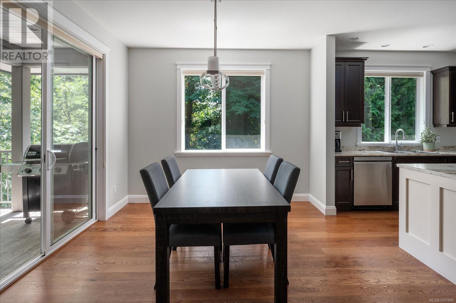 Photo 9 of 7 313 Holland Creek Pl, Ladysmith BC