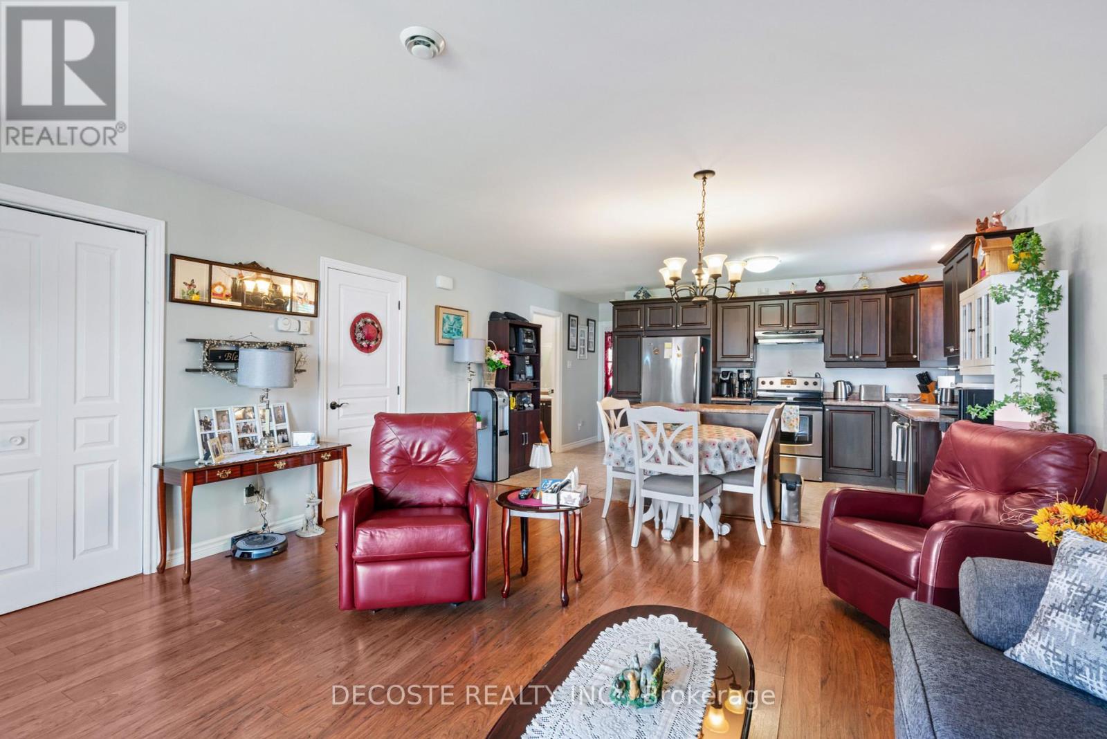 Photo 9 of 4 508 Massie Crescent, North Glengarry ON