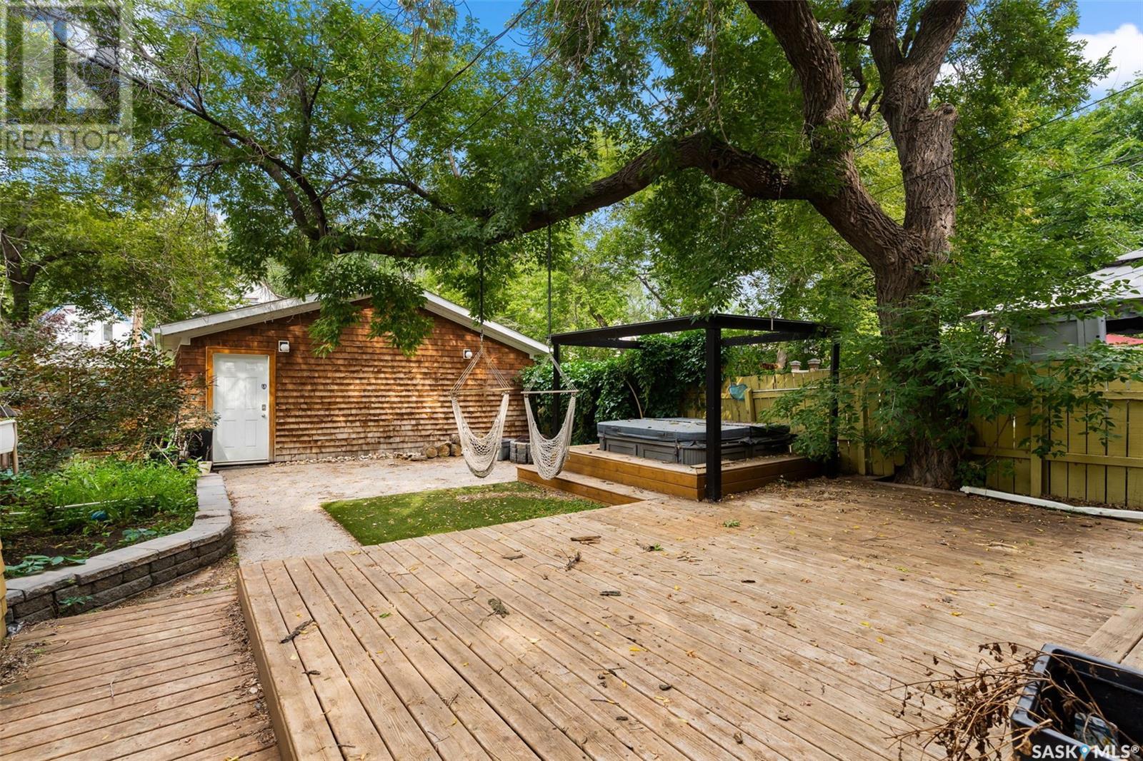 Photo 38 of 2256 Angus Street, Regina SK