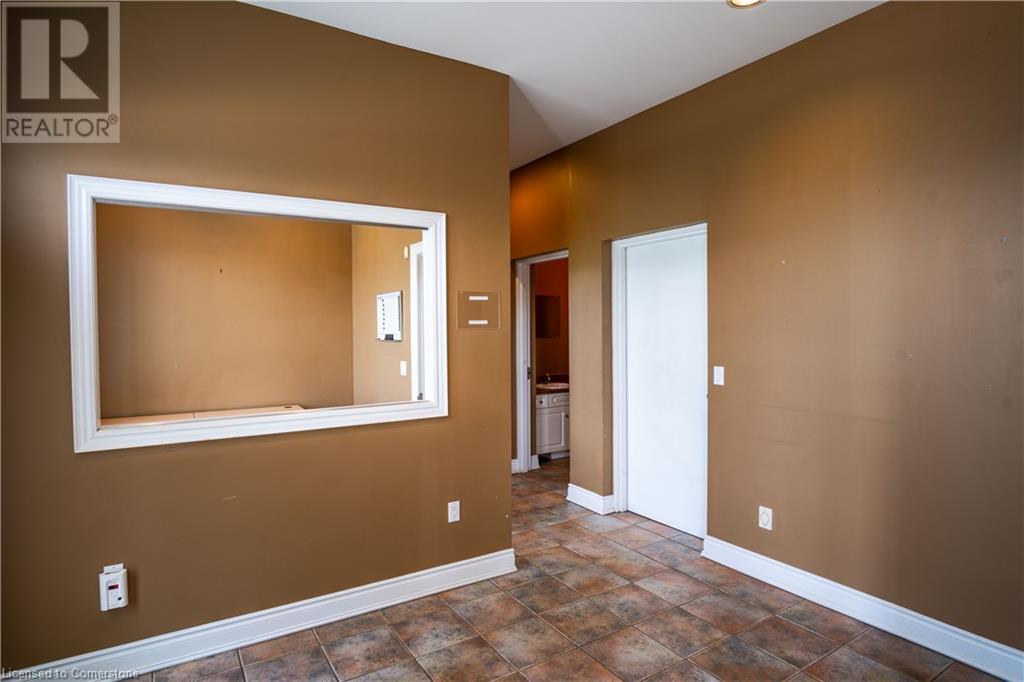 Photo 23 of 1625 Stone Church Road E, Hamilton ON