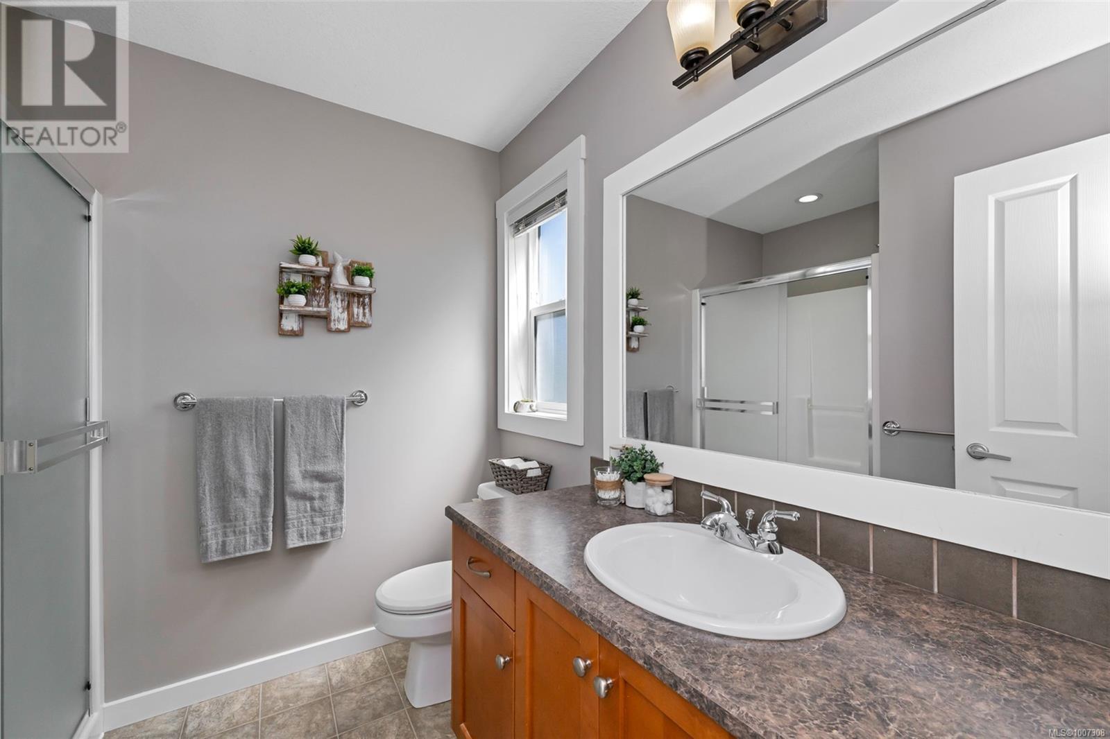 Photo 21 of 6297 Averill Dr, Duncan BC