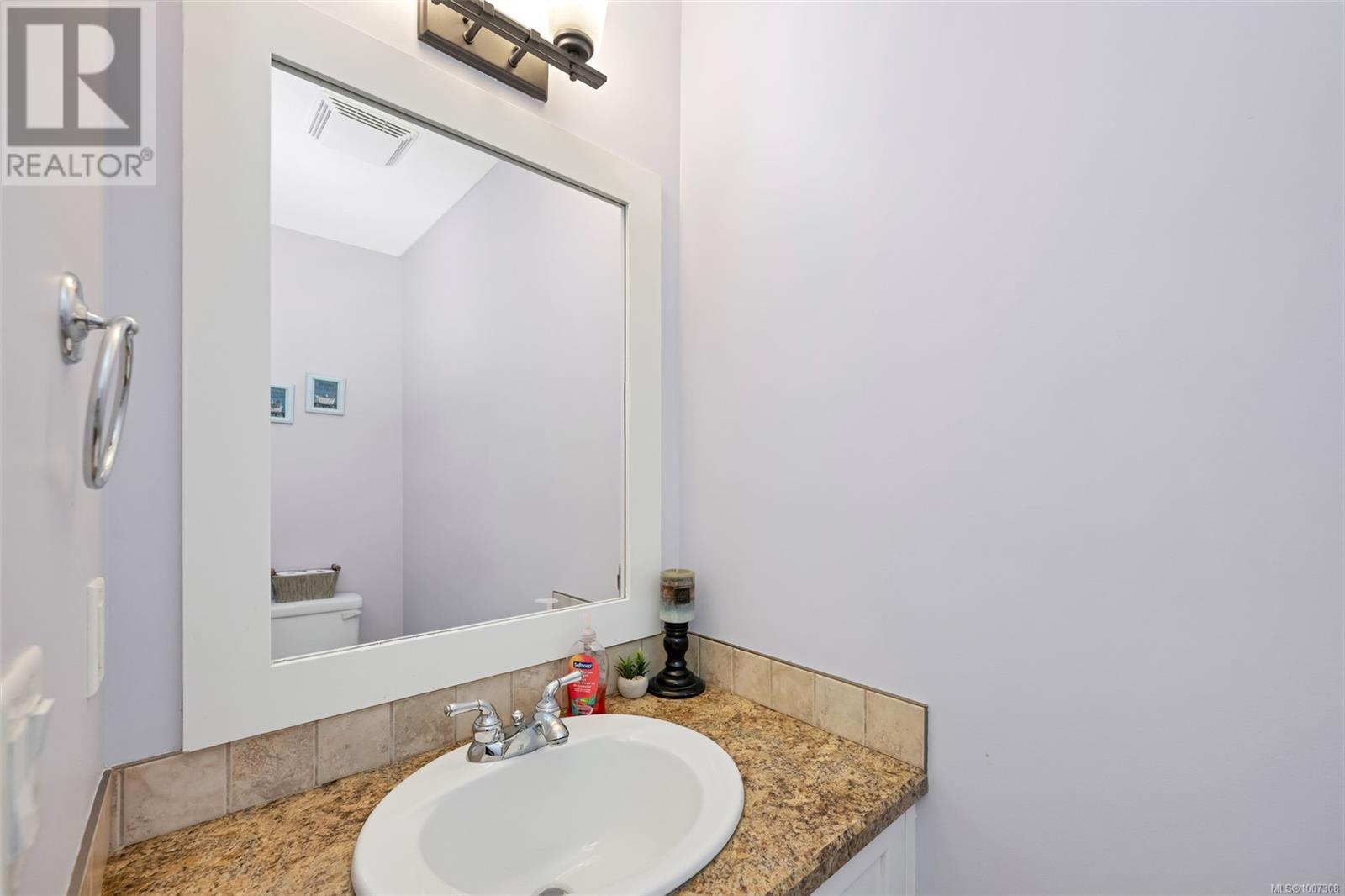 Photo 30 of 6297 Averill Dr, Duncan BC