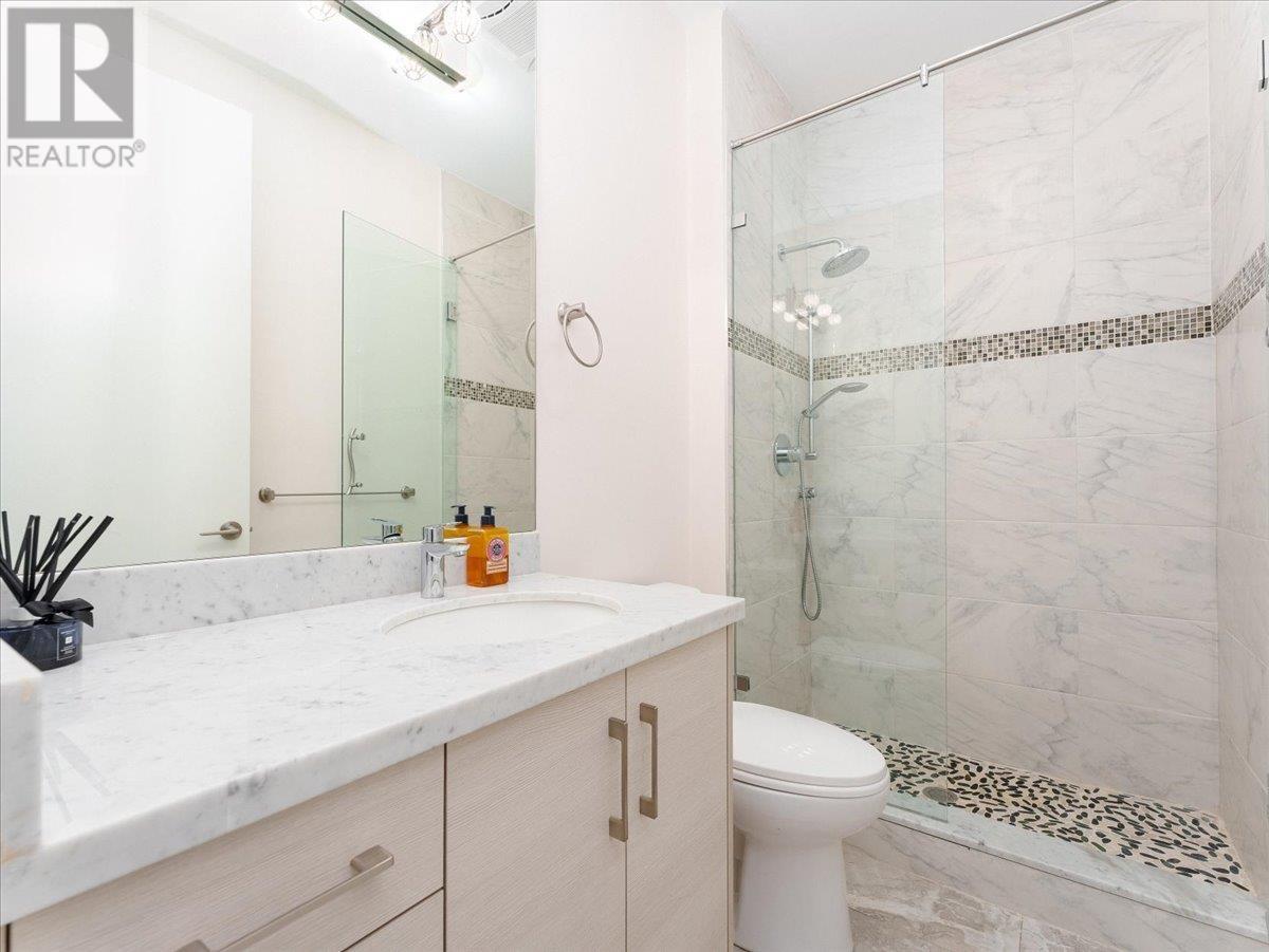 Photo 15 of 3011 W 27th Avenue, Vancouver BC