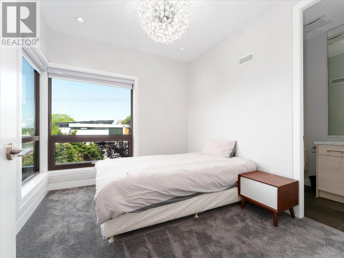Photo 22 of 3011 W 27th Avenue, Vancouver BC