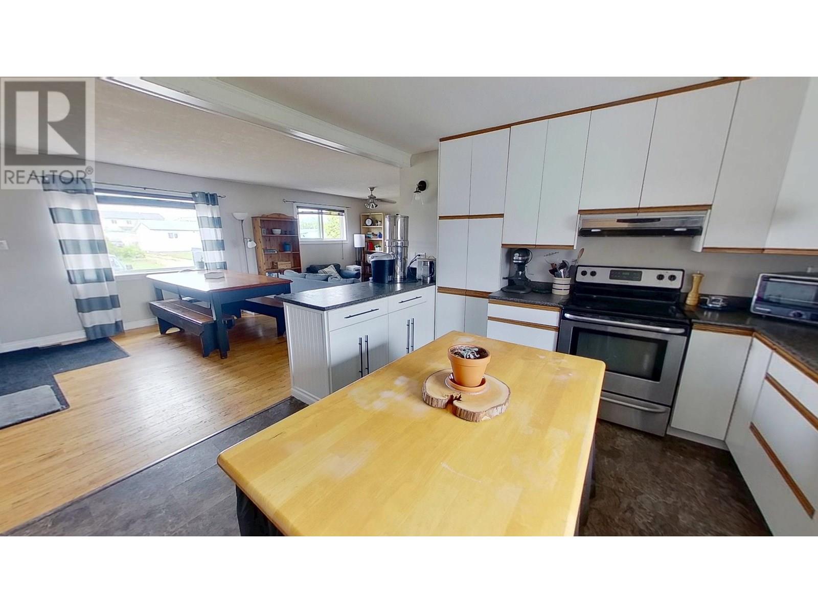 Photo 16 of 8811 78 A Street, Fort St John BC
