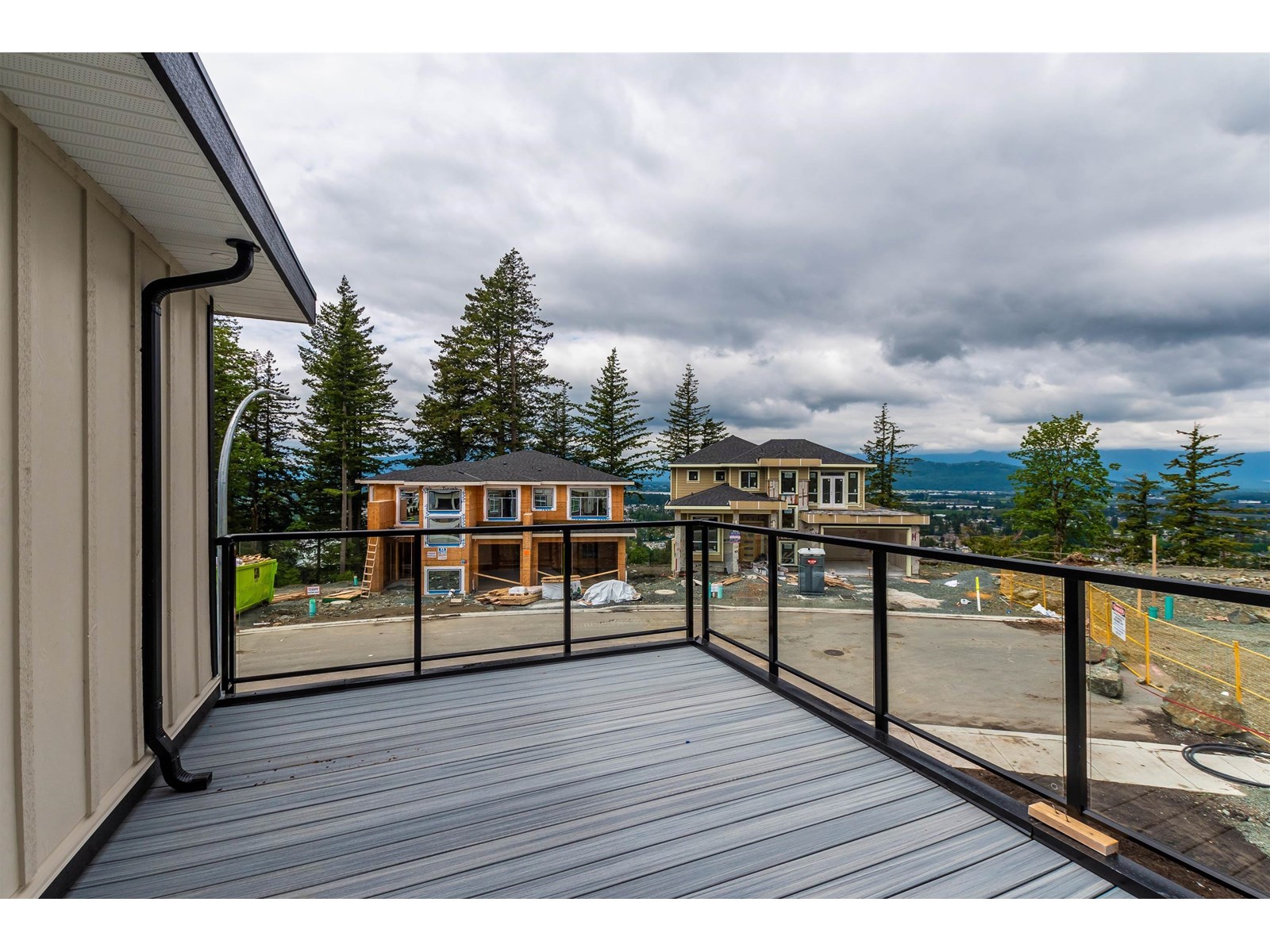 Photo 11 of 46065 Crestview Drive Promontory, Chilliwack BC