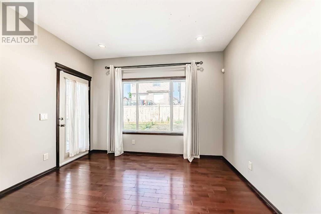 Single Family House for Sale in  Everbrook Drive SW Evergreen Calgary 