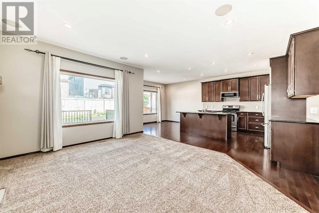 Single Family House for Sale in  Everbrook Drive SW Evergreen Calgary 