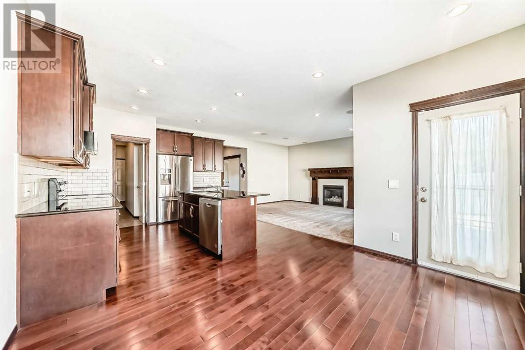 Single Family House for Sale in  Everbrook Drive SW Evergreen Calgary 